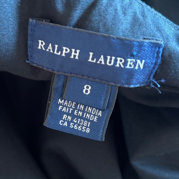 Girls dress (size 8) - Picture 3 of 3